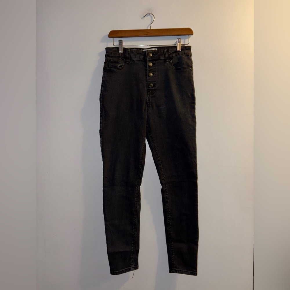 Ardene | Black Buttonfly Jeggings